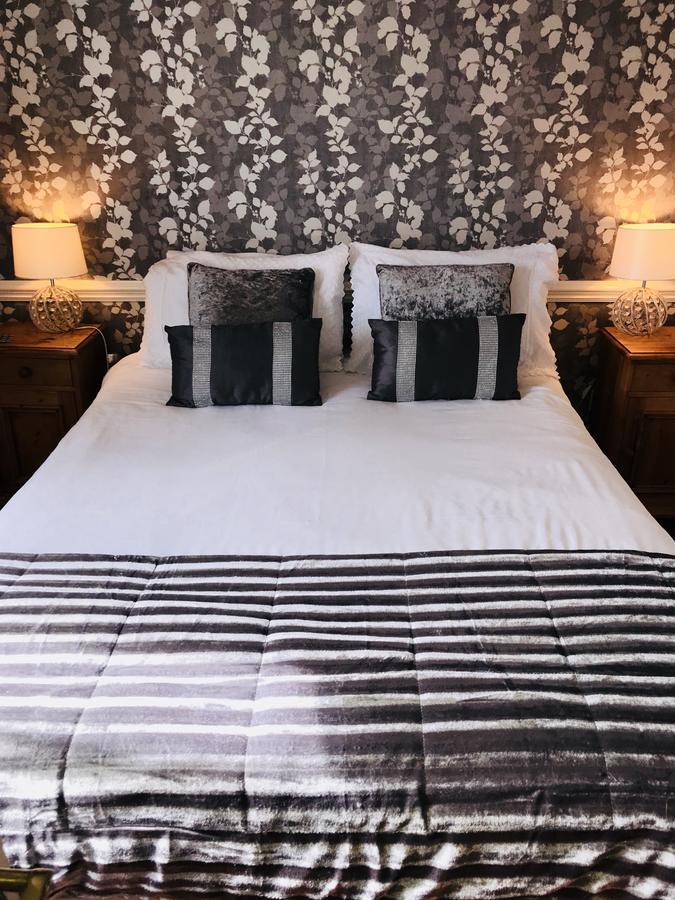 The Cock Inn Bed And Breakfast Glemsford Exteriér fotografie